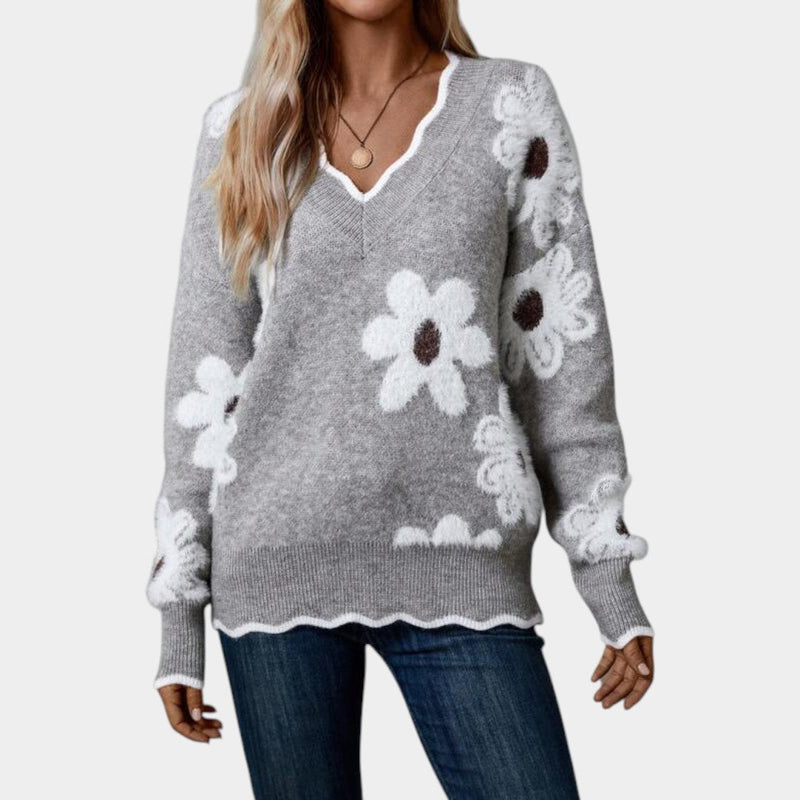 Klára – V-Neck Floral Pattern