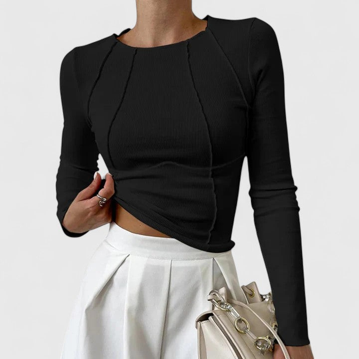 Lara - Long Sleeve T-Shirt