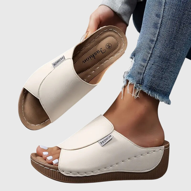 Esther™ | Tyylikkäät Ortopediset Sandaalit