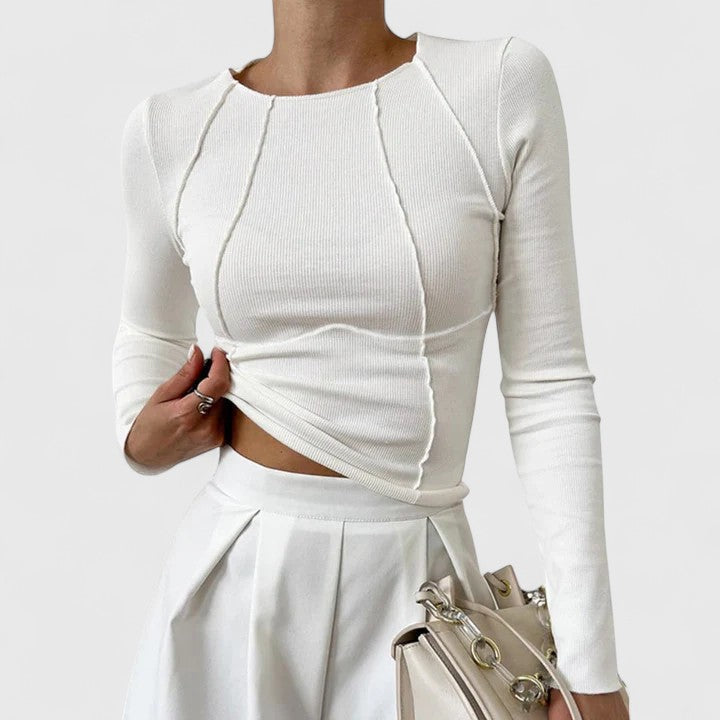 Lara - Long Sleeve T-Shirt