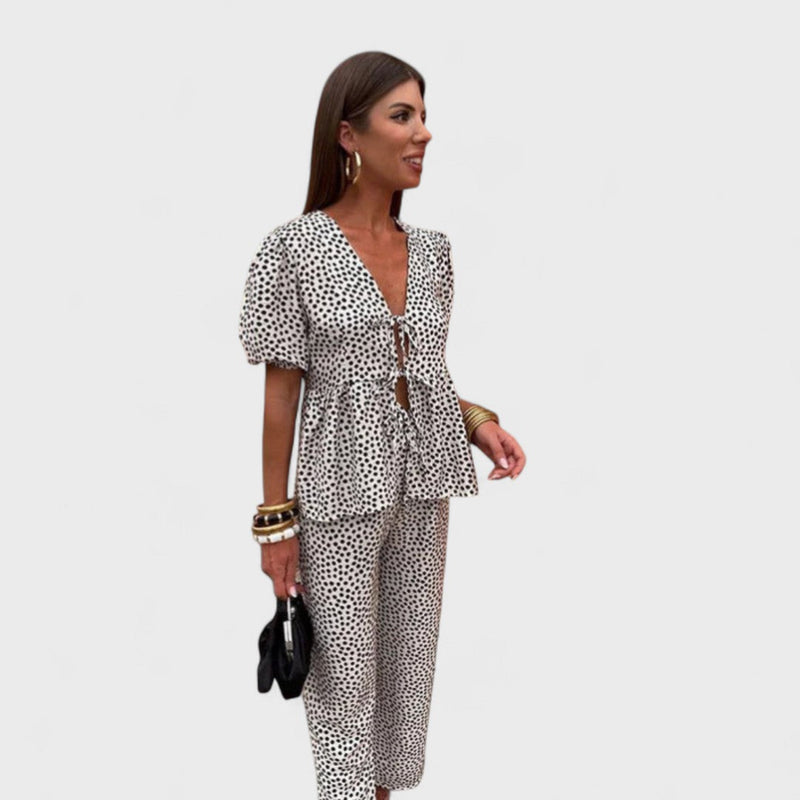 Gracia - Lightweight Two-Piece Accessory