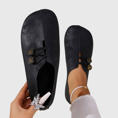 Teresa™ | Ortopediset Nahkakengät" can be rewritten as "Teresa™ | Ortopedic Leather Shoes.
