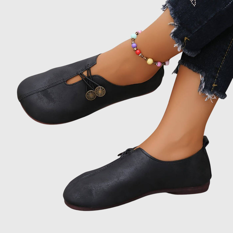 Teresa™ | Ortopediset Nahkakengät" can be rewritten as "Teresa™ | Ortopedic Leather Shoes.