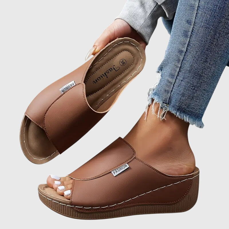 Esther™ | Tyylikkäät Ortopediset Sandaalit