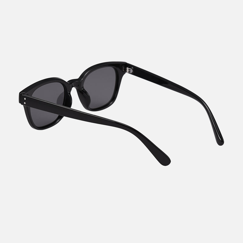 Veronika Elegant Lightweight Polarized Sunglasses