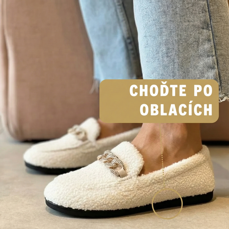 Karolína | Velvet Moccasins with Gold Chain
