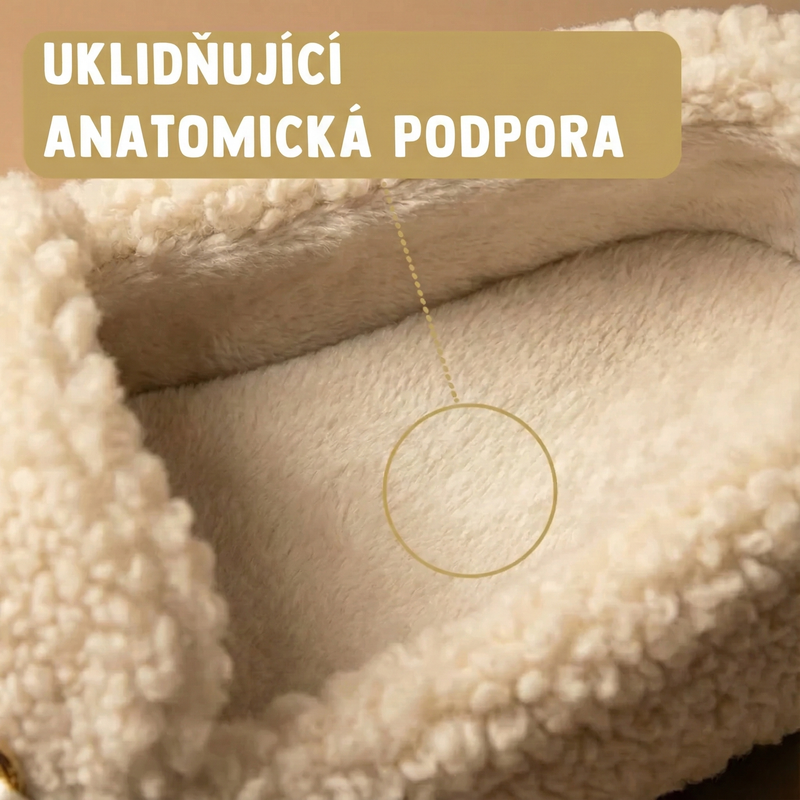 Karolína | Velvet Moccasins with Gold Chain