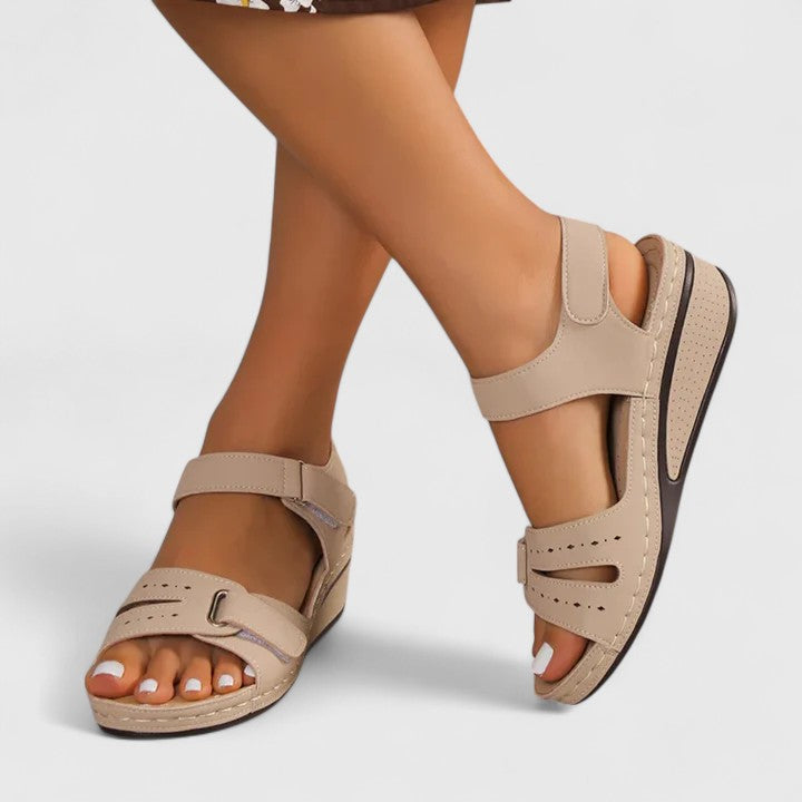 Guinevere™ | Ortopediset Sandaalit
