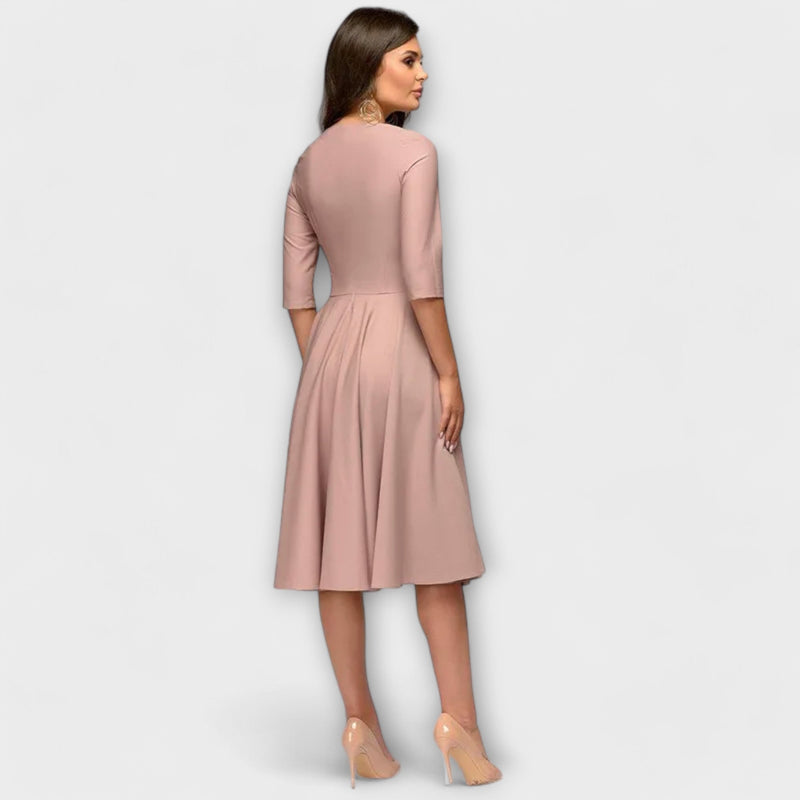 Elegantit Swing Dresses