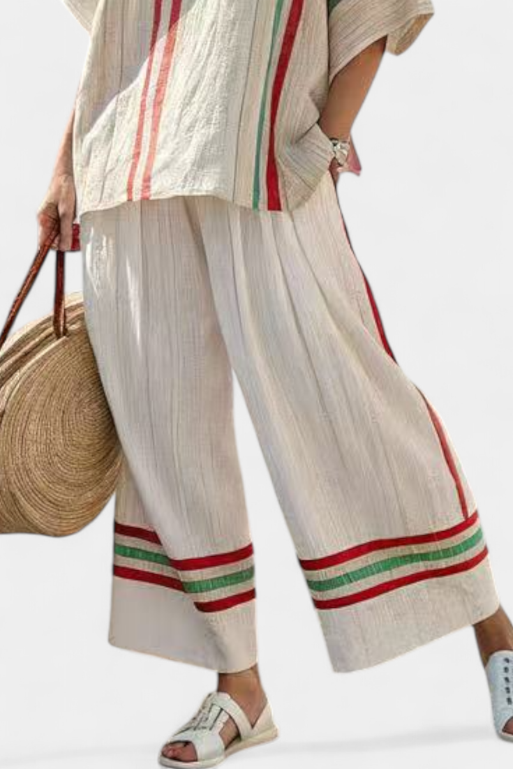 Mia – Boho-tyylinen painettu paita ja mukavat leveät housut