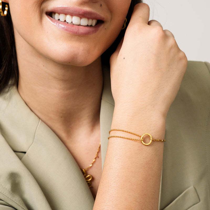 Karoliina Elegant Tennis Hand Pearl - Luxury for Everyday Use