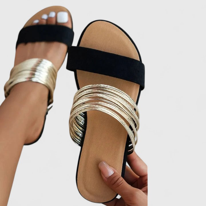 Lioraen | Tyylikkäät Sandalit" could be rewritten as "Lioraen | Elegant Sandals.