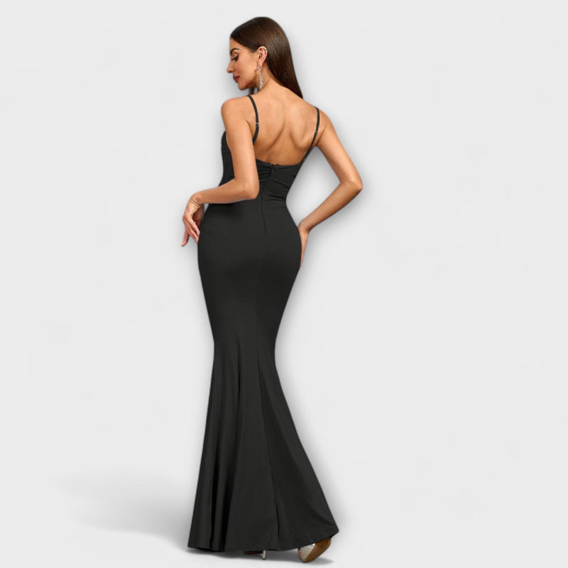 Callie - Elegant Dress with Ruffles