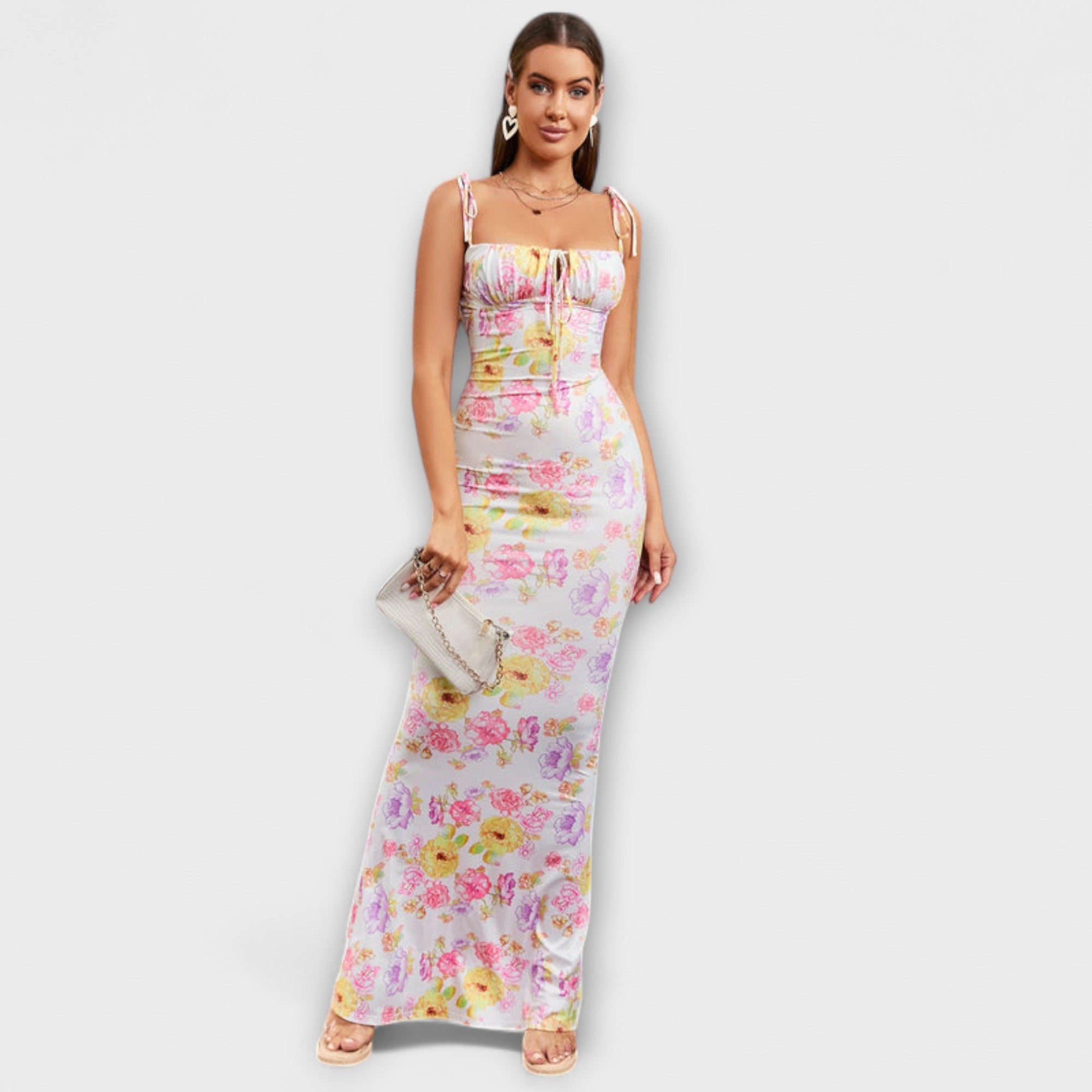 Thalia - Kukallinen ballimekko säädettävillä olkaimilla" can be rewritten as:

"Thalia - Kukallinen tanssiaismekko säädettävillä olkaimilla