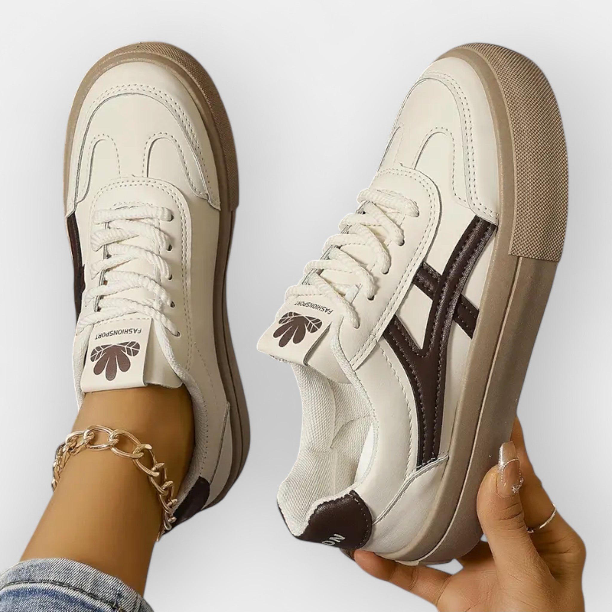 Eva Eleganti Retro Tennarit - Kaupunkimukavuus