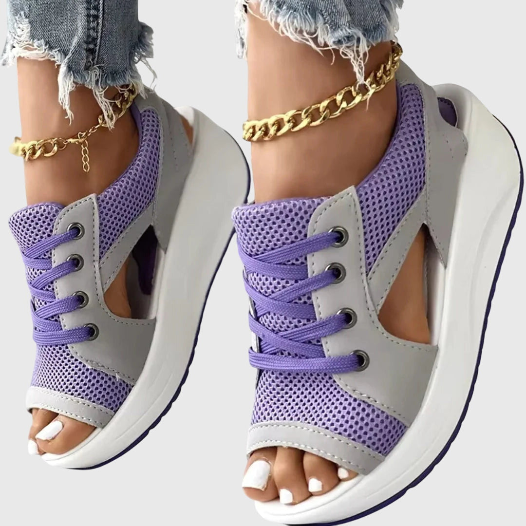 "Marlene™ | Mukavat Sandaalit" can be rewritten as "Marlene™ | Comfortable Sandals".
