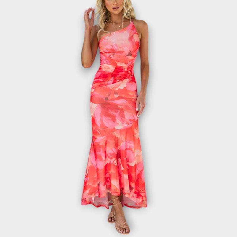 Pia - Epäsymmetrinen Maxi Mekko Drapoinnilla