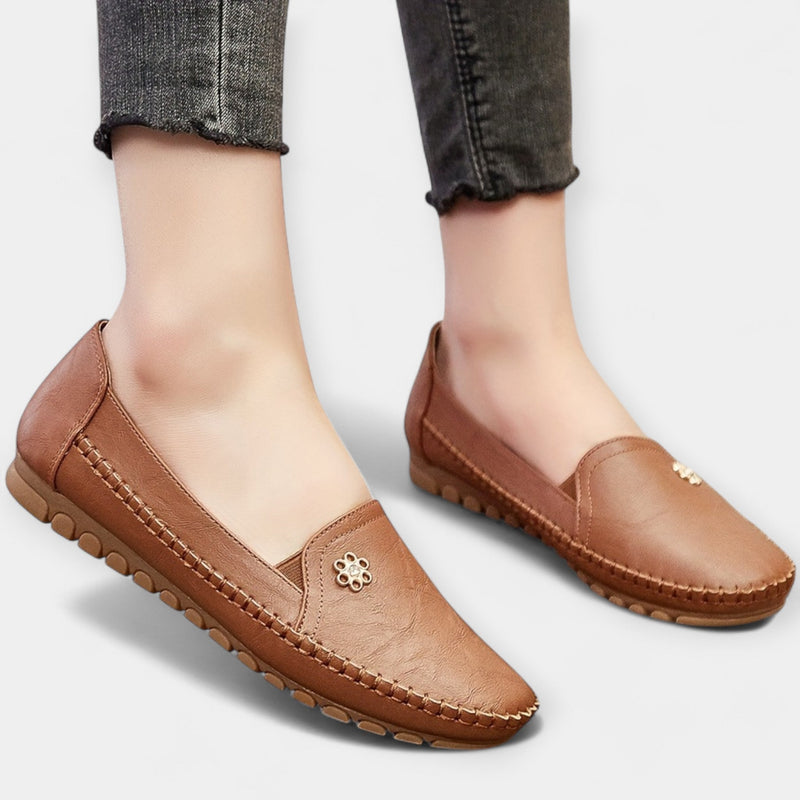 Karolína Elegants Slip-On Tennarit – Mukavat Päivittäiseen Käyttöön