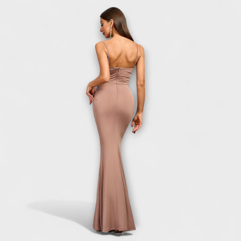 Callie - Elegant Dress with Ruffles